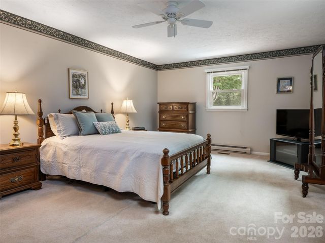 29 Jean Drive, Asheville, NC 28803