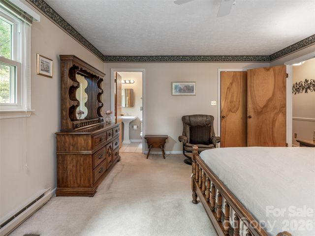 29 Jean Drive, Asheville, NC 28803