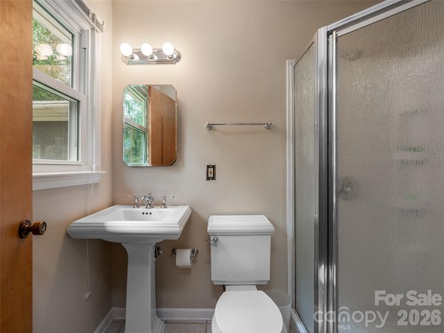 29 Jean Drive, Asheville, NC 28803