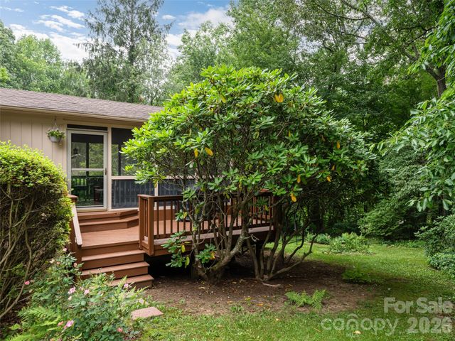 29 Jean Drive, Asheville, NC 28803