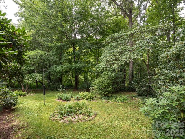 29 Jean Drive, Asheville, NC 28803
