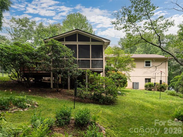 29 Jean Drive, Asheville, NC 28803