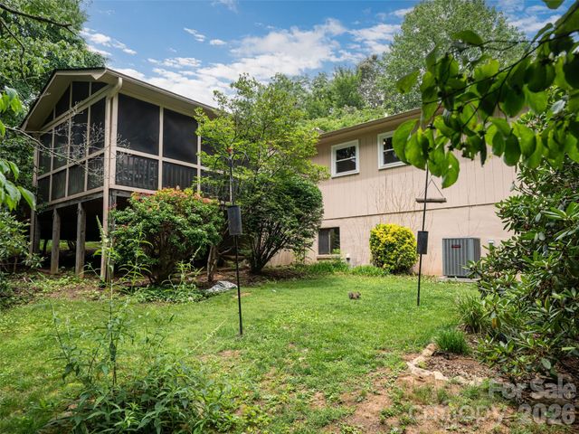 29 Jean Drive, Asheville, NC 28803