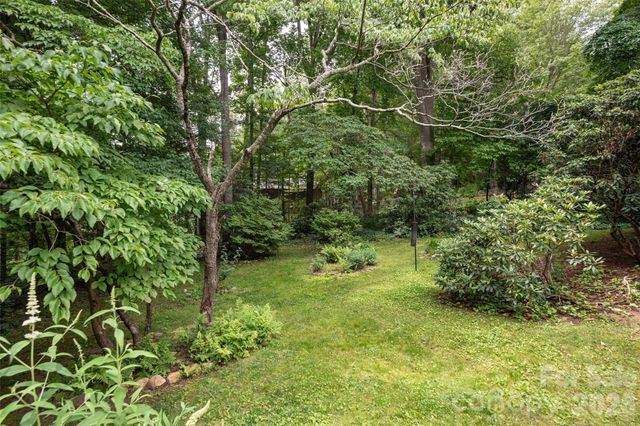 29 Jean Drive, Asheville, NC 28803