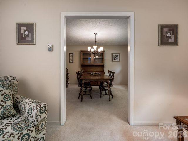 29 Jean Drive, Asheville, NC 28803