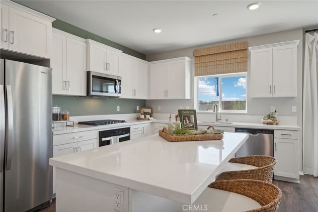 31445 Burflower Drive, Winchester, CA 92596