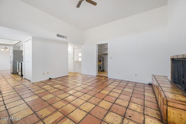 2044 S DON CARLOS -- 7, Mesa, AZ 85202