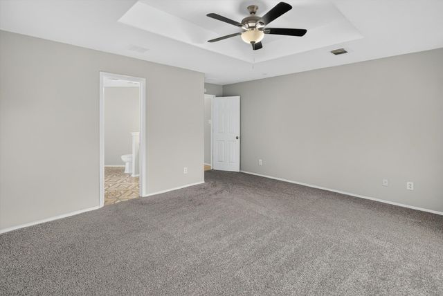 639 Regal Hollow Lane, Houston, TX 77073