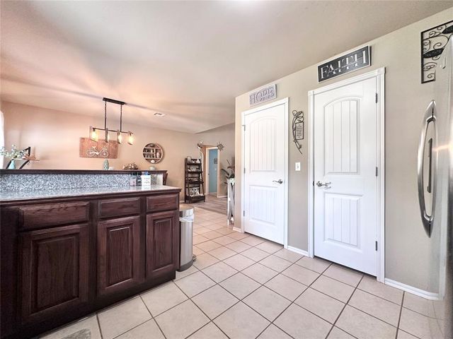 41258 Cottage Drive, Shawnee, OK 74804