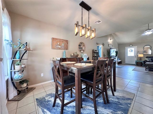 41258 Cottage Drive, Shawnee, OK 74804