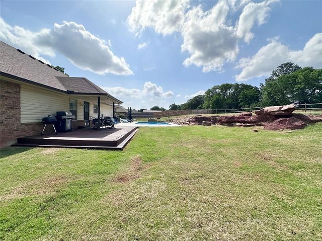 41258 Cottage Drive, Shawnee, OK 74804