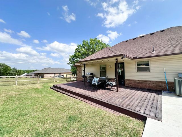 41258 Cottage Drive, Shawnee, OK 74804