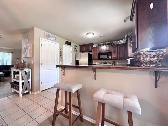 41258 Cottage Drive, Shawnee, OK 74804