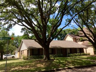 12503 Barryknoll Lane, Houston, TX 77024