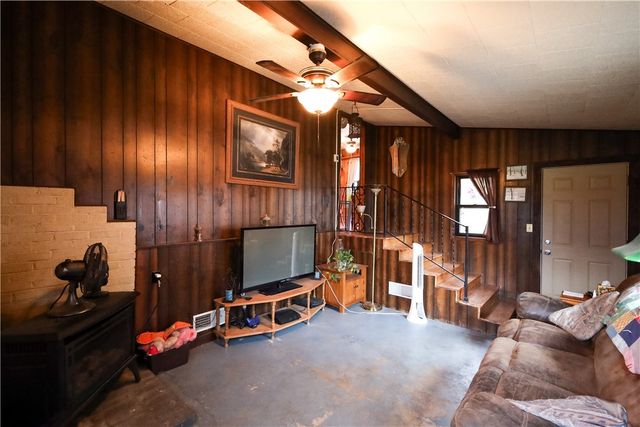1474 Garnett Street, Diamond City, AR 72644