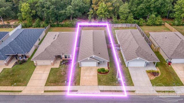 5455 Peach Dr, Pace, FL 32571