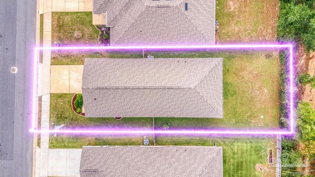 5455 Peach Dr, Pace, FL 32571