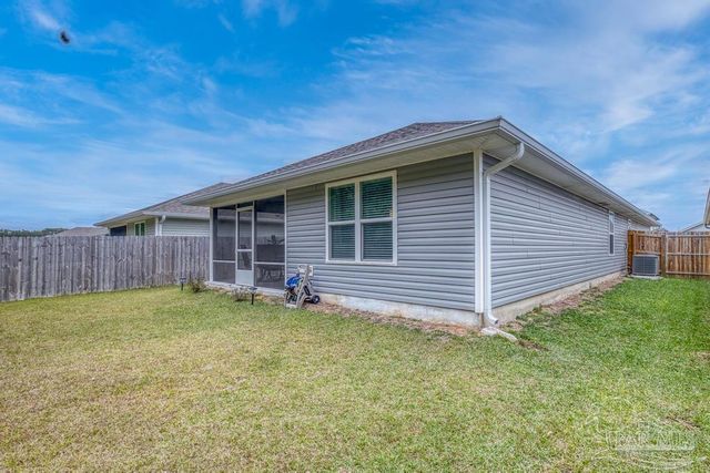 5455 Peach Dr, Pace, FL 32571