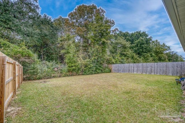 5455 Peach Dr, Pace, FL 32571