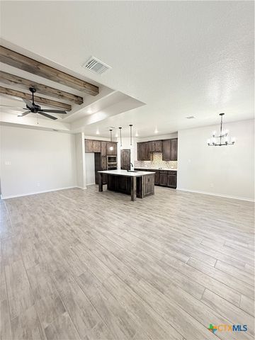 8907 Ridge Crest Drive, Killeen, TX 76542