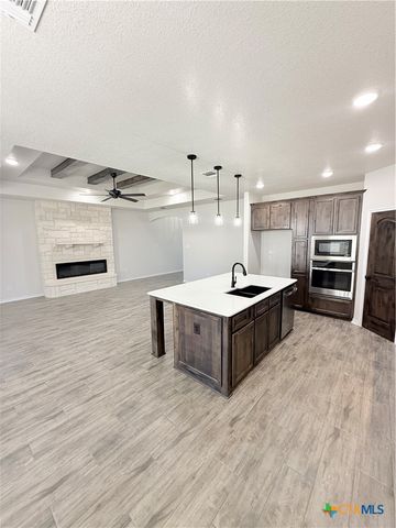 8907 Ridge Crest Drive, Killeen, TX 76542