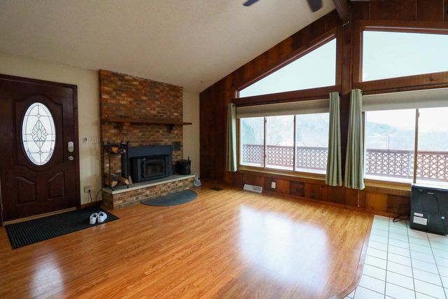 W371 State Highway 162, Stoddard, WI 54658