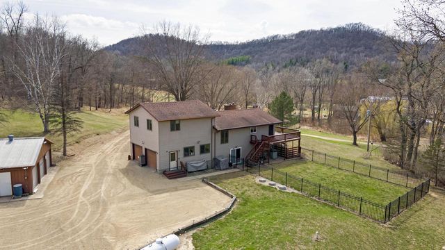 W371 State Highway 162, Stoddard, WI 54658