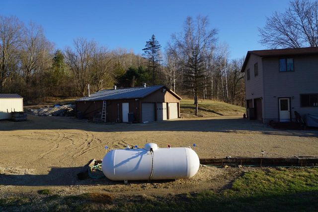 W371 State Highway 162, Stoddard, WI 54658