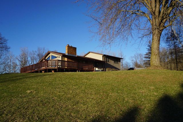 W371 State Highway 162, Stoddard, WI 54658