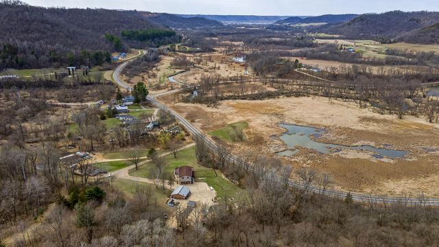 W371 State Highway 162, Stoddard, WI 54658