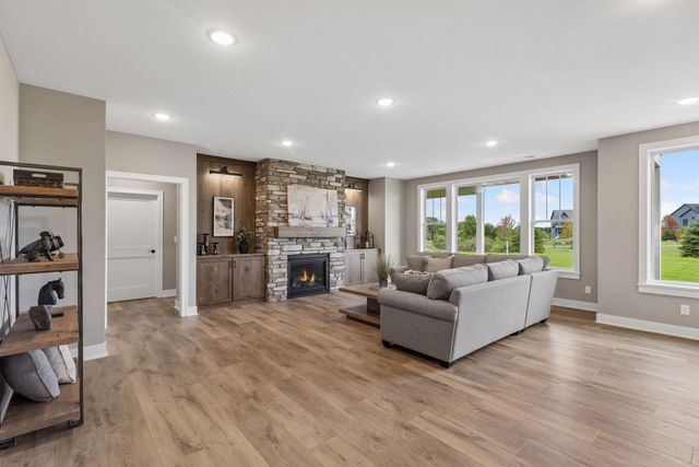 4707 Ogden Trail Lane N, Stillwater, MN 55082