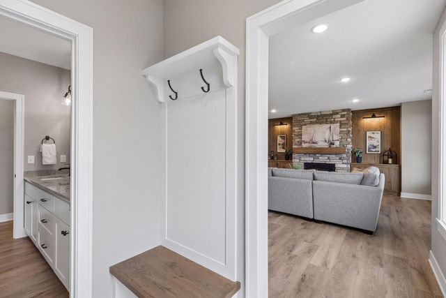 4707 Ogden Trail Lane N, Stillwater, MN 55082