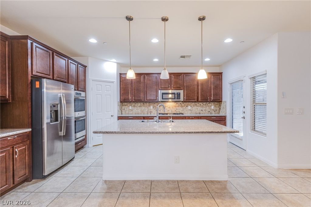379 Pretissimo Lane, Henderson, NV 89011 — photo 4