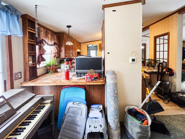 1921 Amiott Lane, Sterling Twp, OH 45154