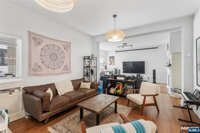 5 75th Street, North Bergen, NJ 07047