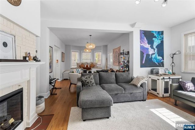 5 75th Street, North Bergen, NJ 07047