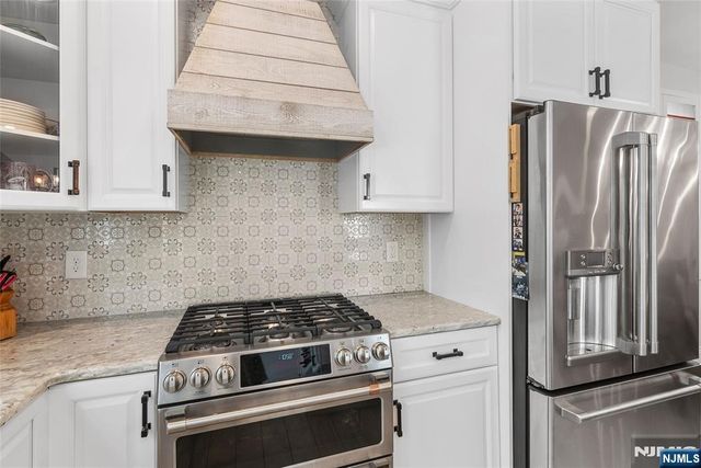 5 75th Street, North Bergen, NJ 07047