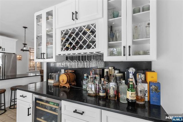 5 75th Street, North Bergen, NJ 07047