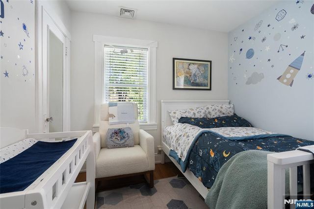 5 75th Street, North Bergen, NJ 07047