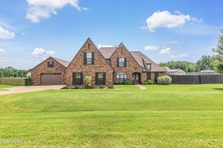 9105 S Mitchells Corner Road, Olive Branch, MS 38654