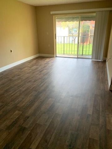 1174 Lake Terry Drive G, West Palm Beach, FL 33411