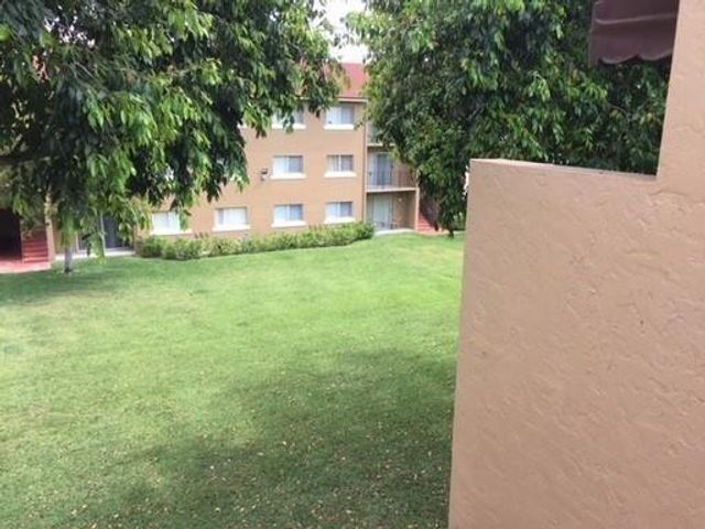 1174 Lake Terry Drive G, West Palm Beach, FL 33411