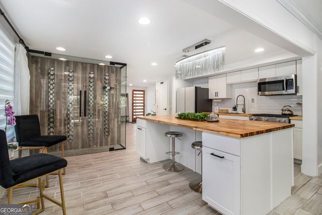 169 Wynnmeade Parkway, Peachtree City, GA 30269