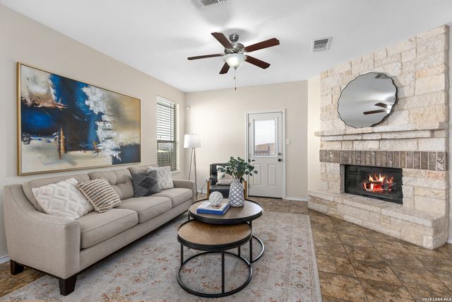 5741 Bill Hass, Schertz, TX 78108