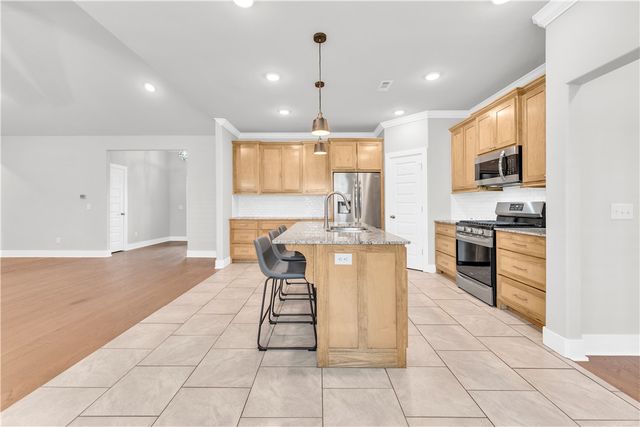 1218 Cassia Street, Tontitown, AR 72762