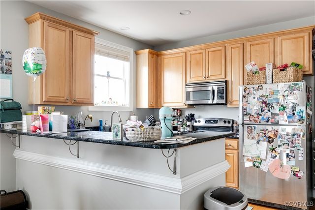 727 N 27th St, Richmond, VA 23223