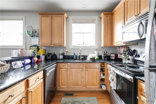 727 N 27th St, Richmond, VA 23223