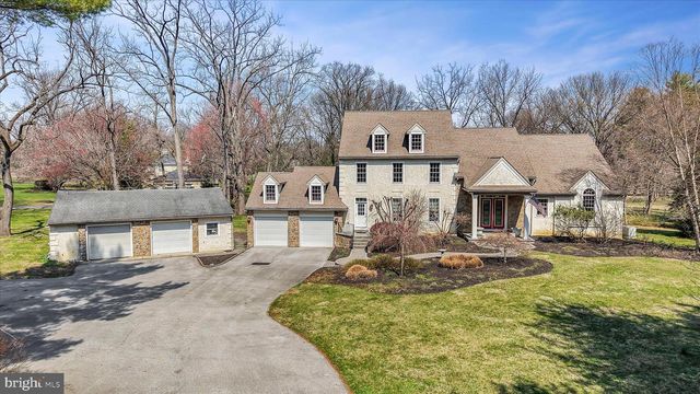 378 S WARNER RD, Wayne, PA 19087