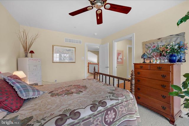 378 S WARNER RD, Wayne, PA 19087