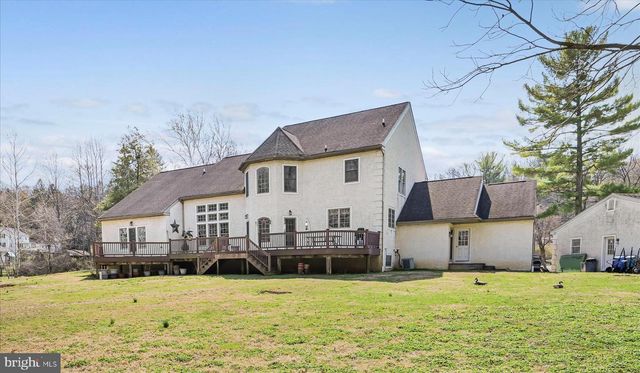 378 S WARNER RD, Wayne, PA 19087